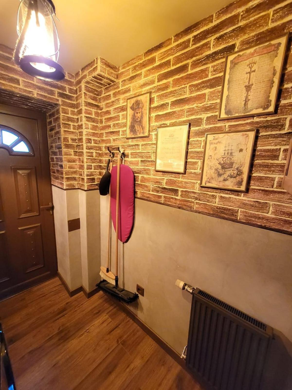 Le Repaire Des Pirates Logement Magique Sainte-Croix-en-Plaine Экстерьер фото